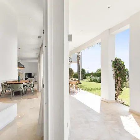 Villa Breathtaking Views From Near - Heated Marbella