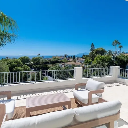 Breathtaking Views From Near - Heated * Marbella